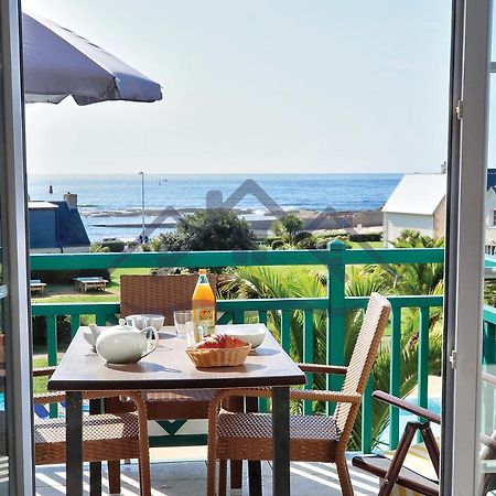 Localise Au Guilvinec: Seaside Retreat with Pool and Garden Views Apartment Exterior photo